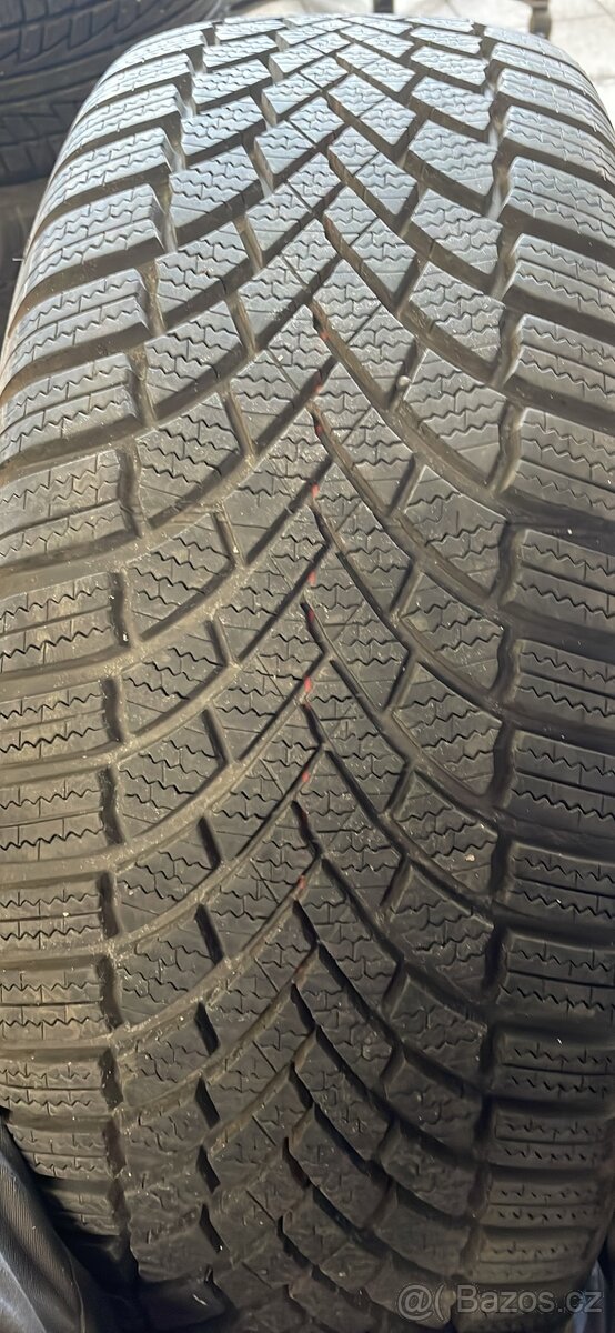 225 60 R18 104V Bridgestone BLIZZAK LM005 - 2
