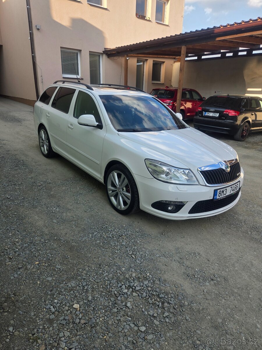 Škoda octavia rs 2.0.tdi 125kw - 2