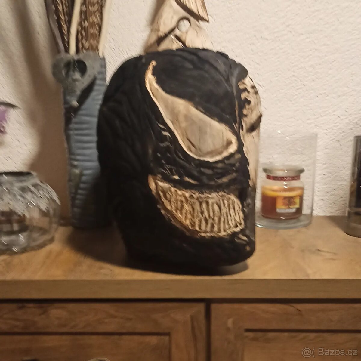 Venom vyřezany motorovou pilou - 2