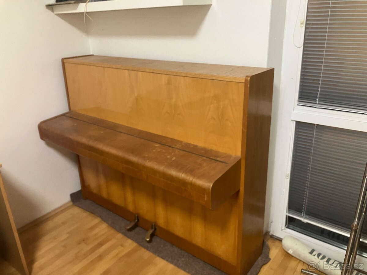 Klavír pianino Scholze - 2