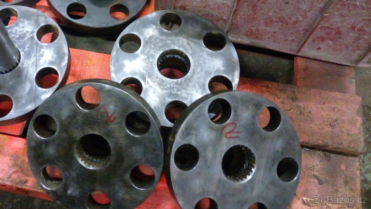 Rotory, hřídele Claas Lexion - 2