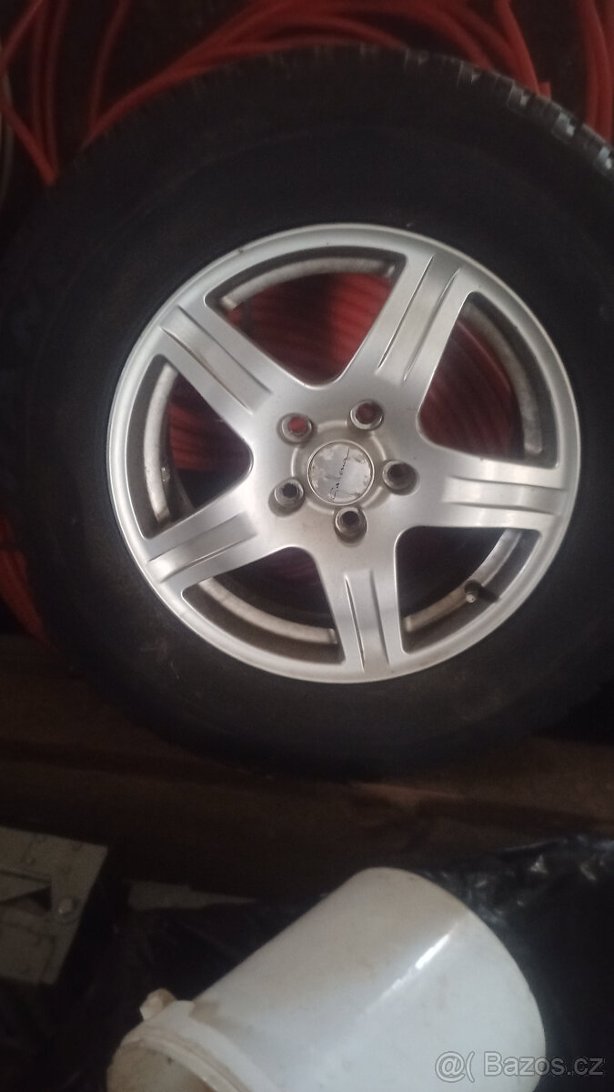 Prodám kola 225-70-16 - 2