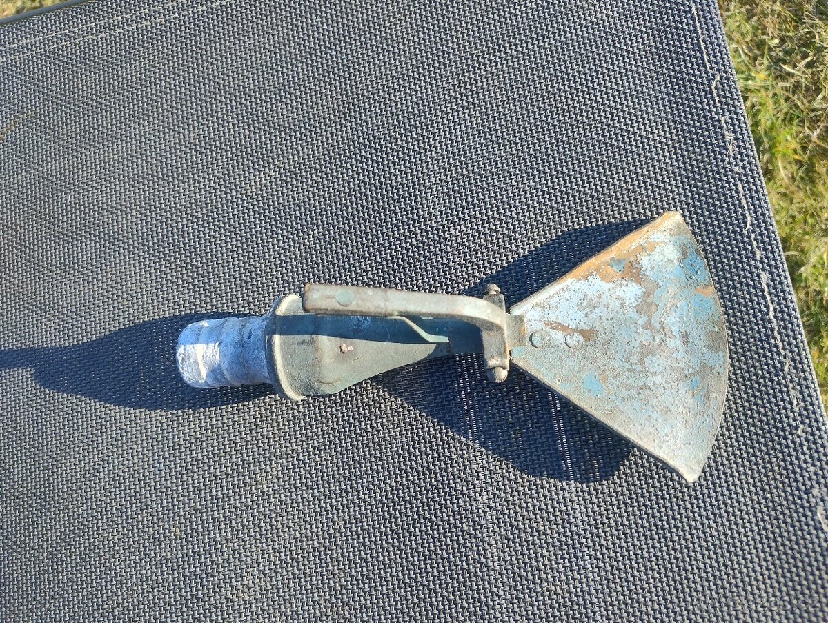 Starý rozprašovač na hadici - 2