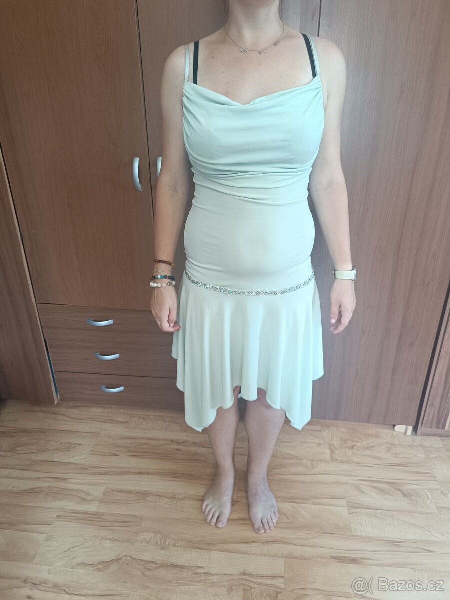 Dámské šaty - 2