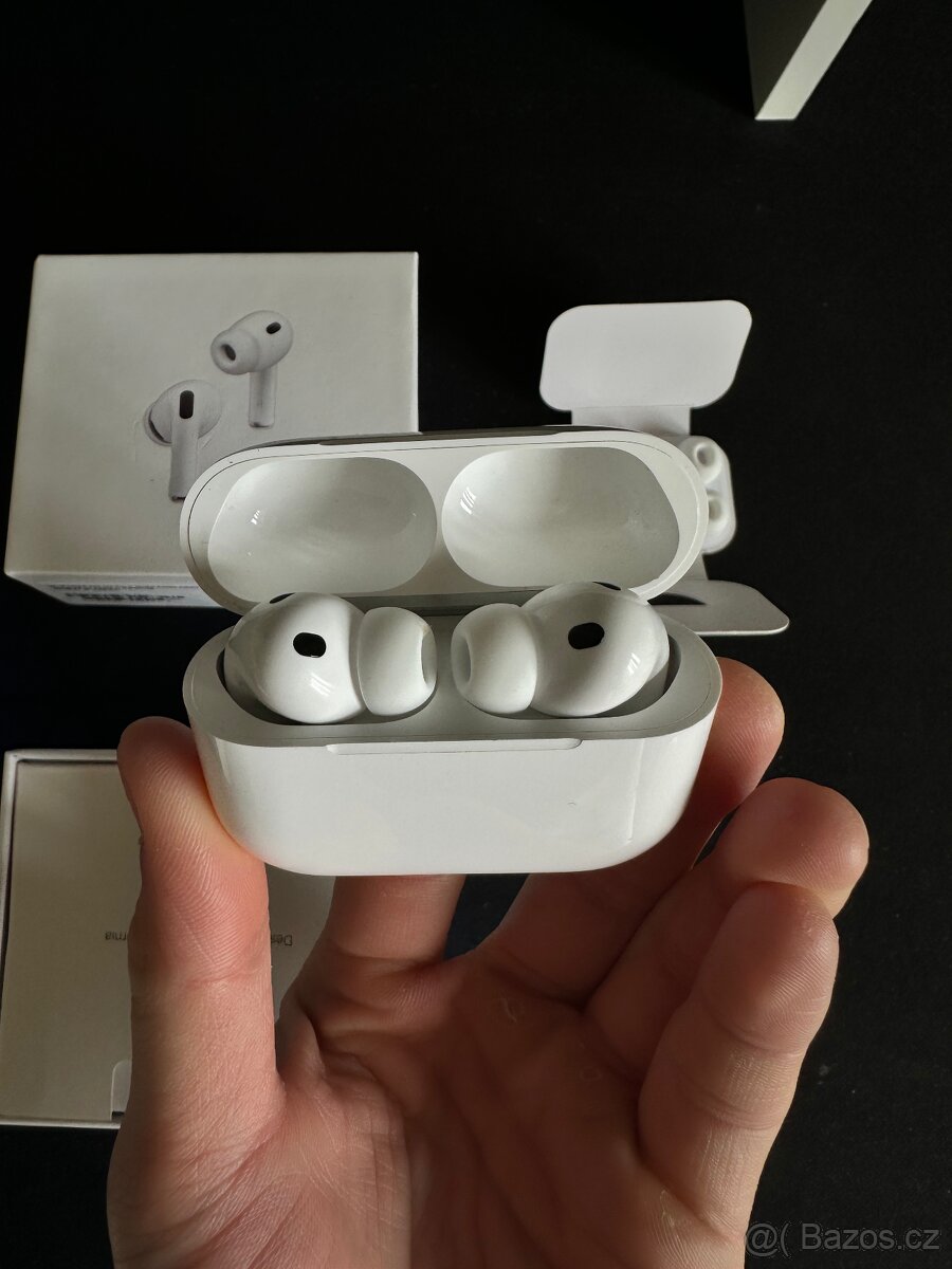 Airpods pro 3 - 2