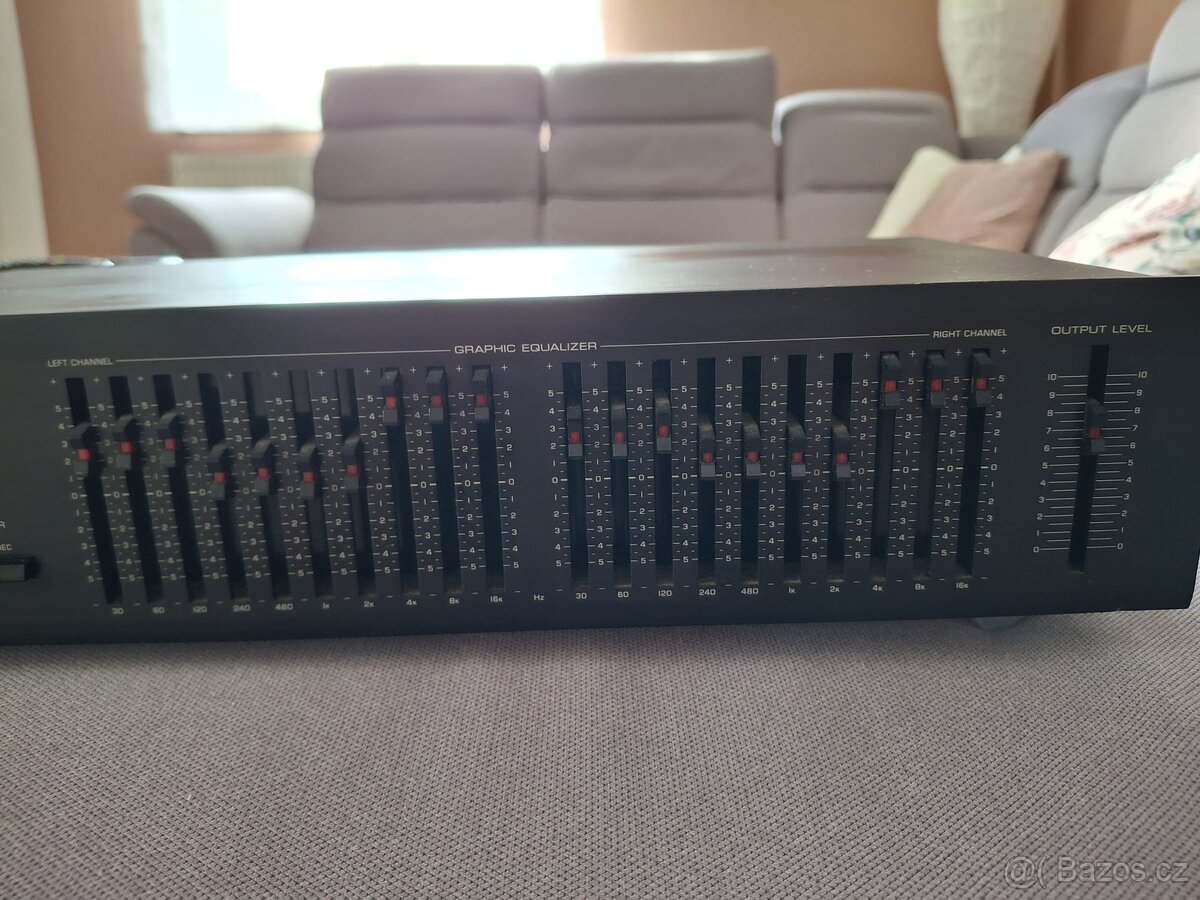 Equalizer Yamaha EQ-70 - 2
