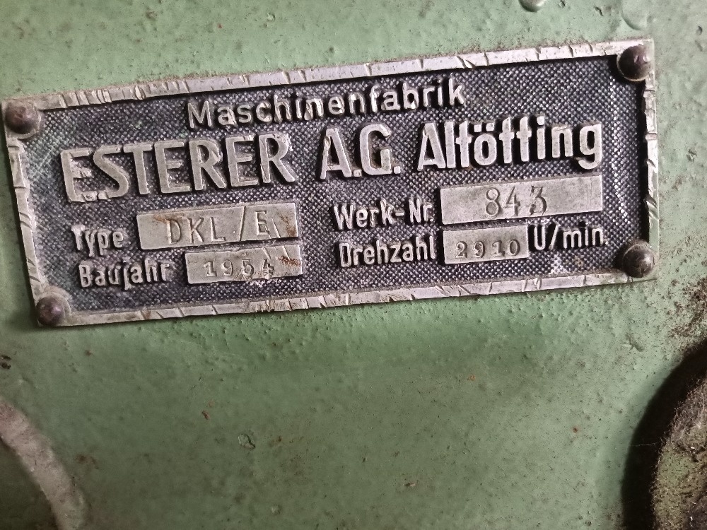 Omítačka Esterer - 2