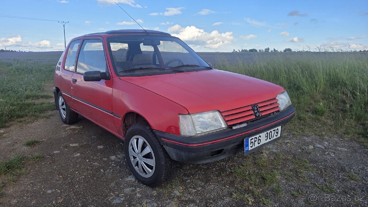 Peugeot 205 - 2
