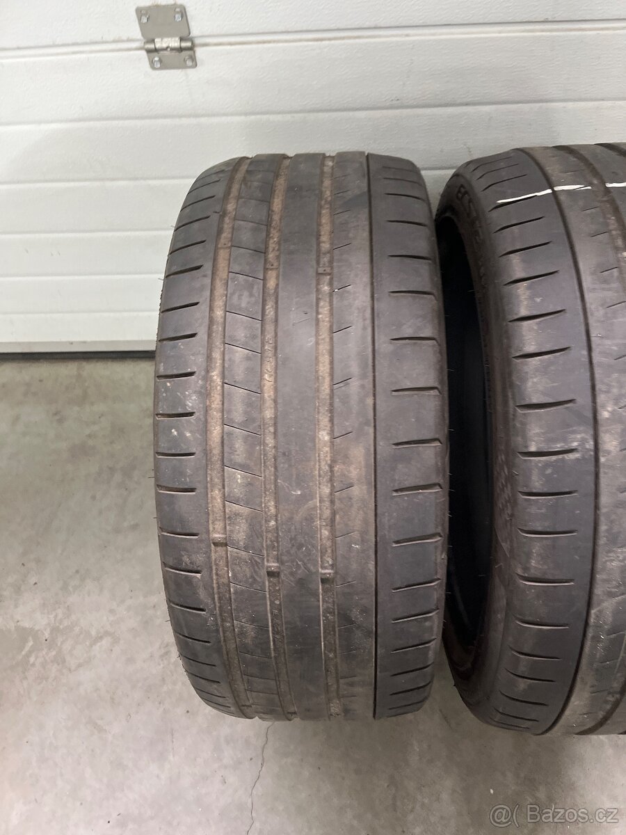 Letní pneu 255/40/20 - 2
