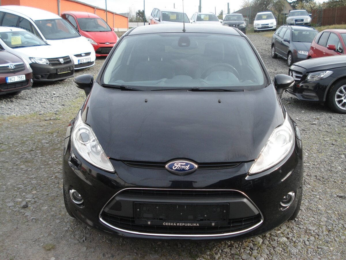 Ford Fiesta 1.4 16V TITANIUM,NOVÁ STK - 2