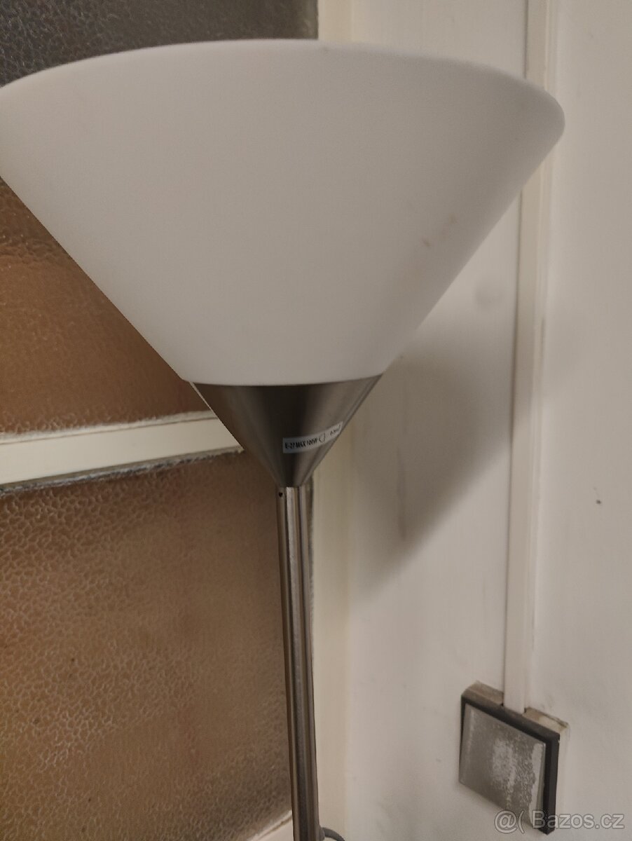 Stojací lampa - 2
