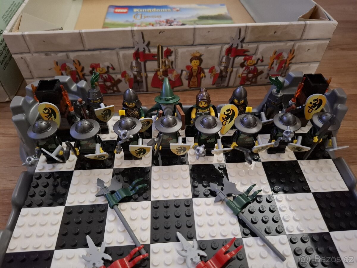 Lego 853373 kingdoms castle sachy - 2