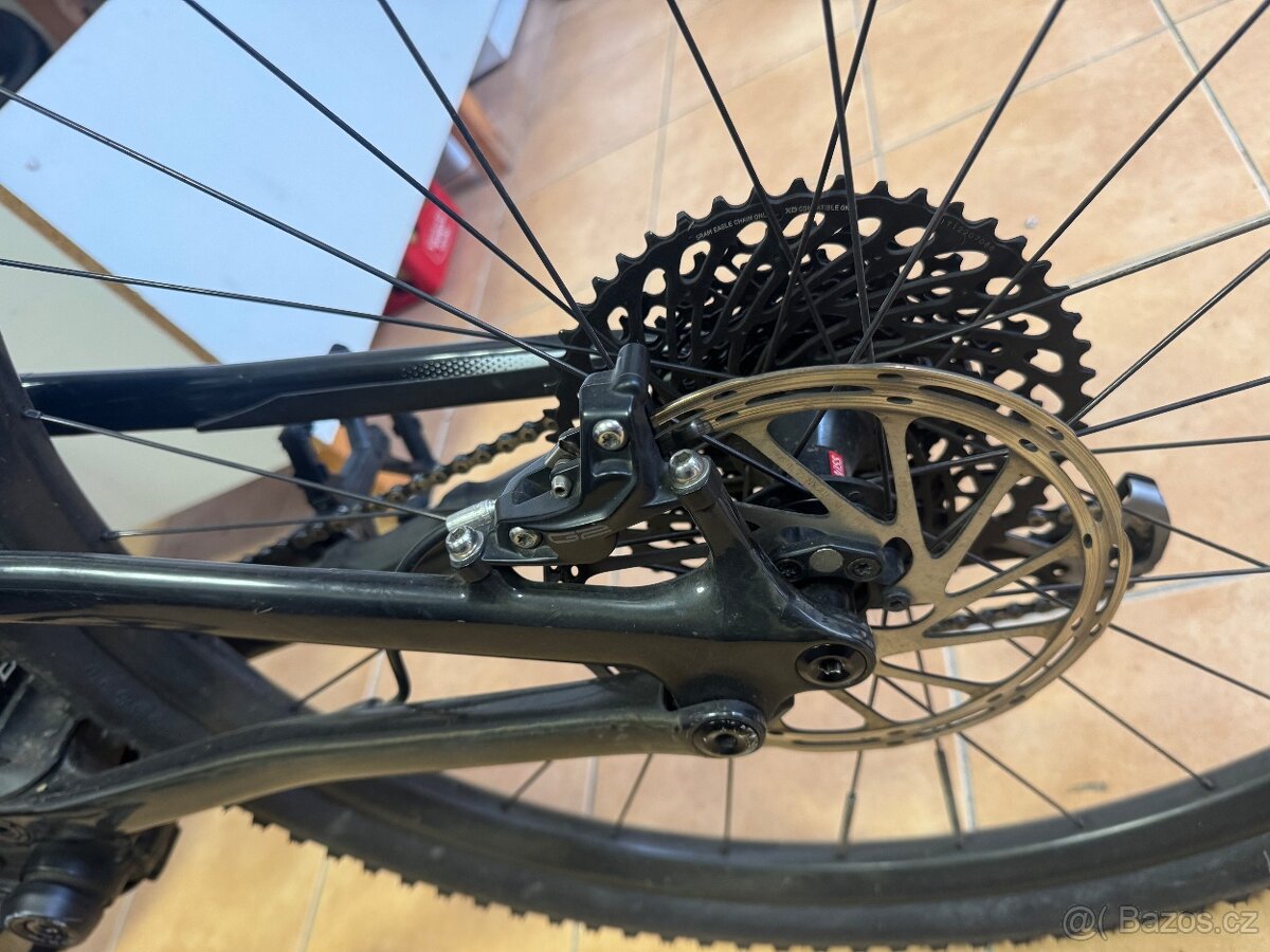 Elektrokolo celokarbon Specialized Levo SL XL - 2