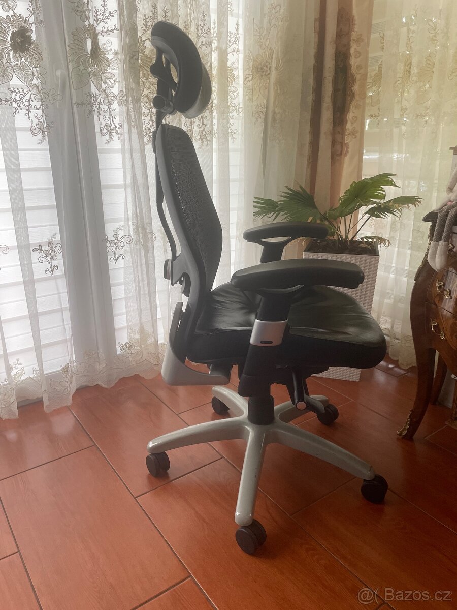 Ergonomická kancelářská židle - 2