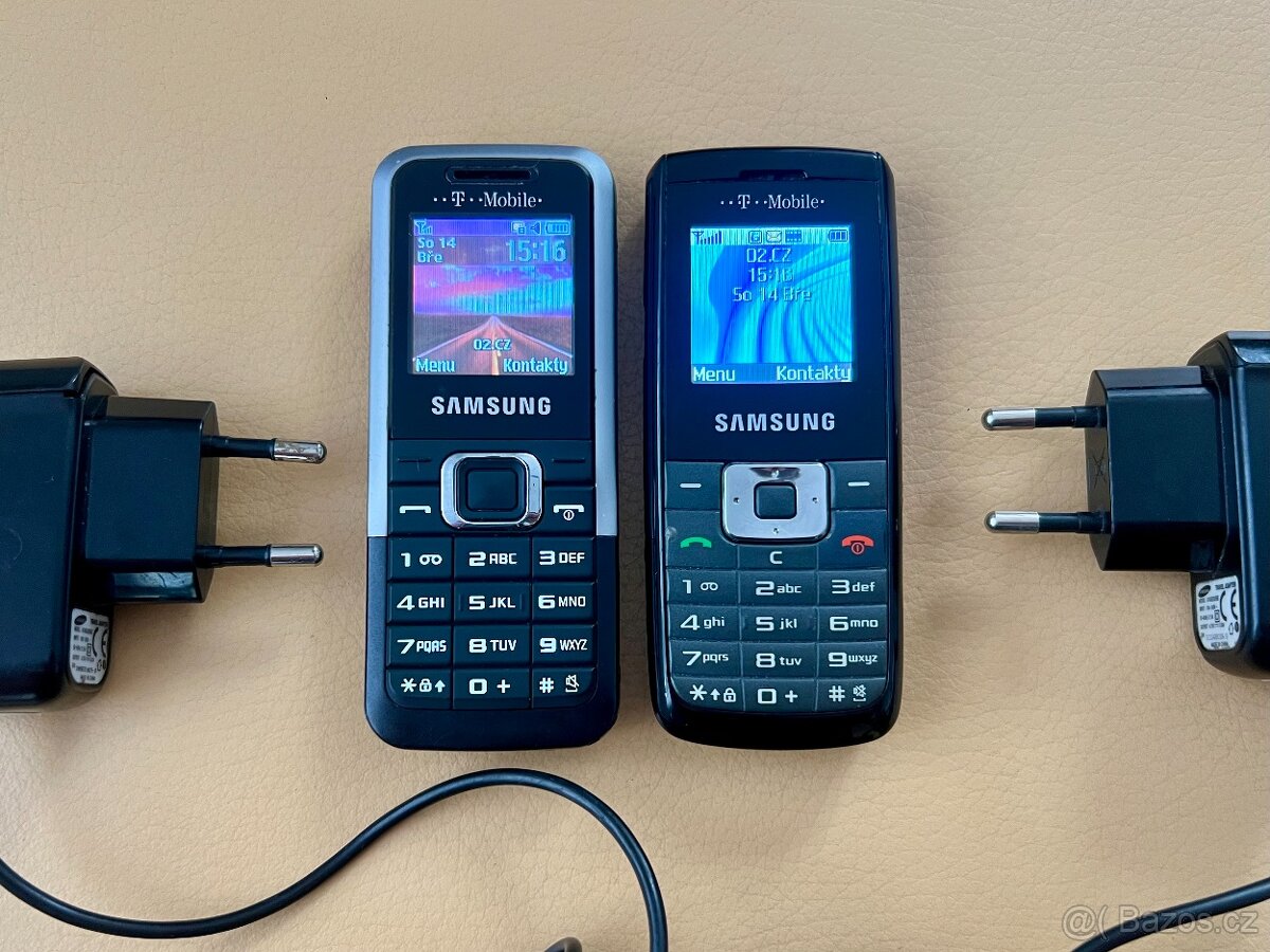 Samsung GT-E1120 a Samsung SGH-B100 - 2