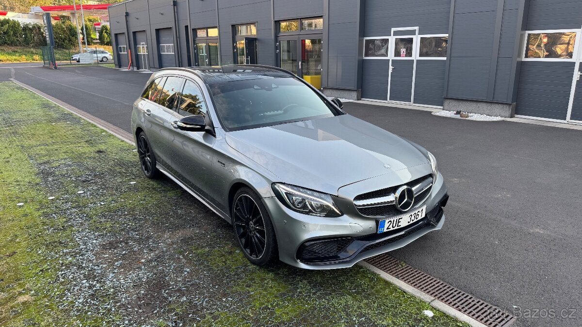 Mercedes-Benz C43 AMG - 2