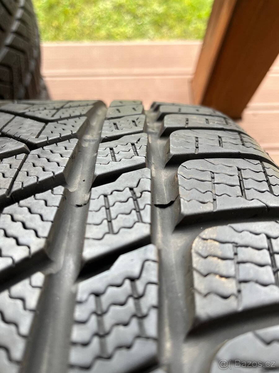 Pirelli sottozero 3 r20 - 2