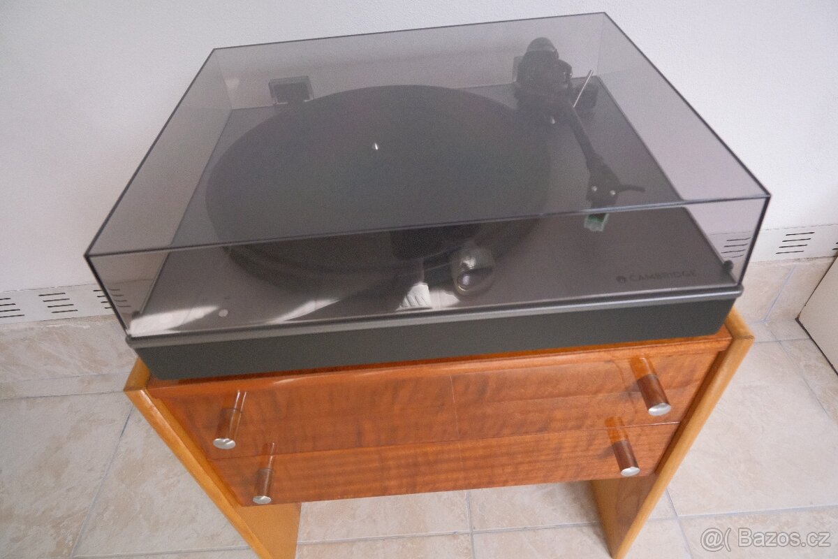 Cambridge Audio Alva ST - entry high end gramofon - 2