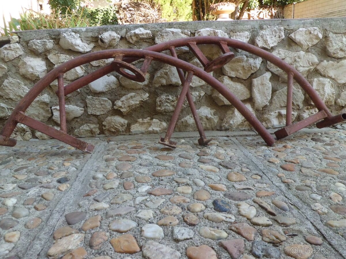 Montážní kolébka - 2