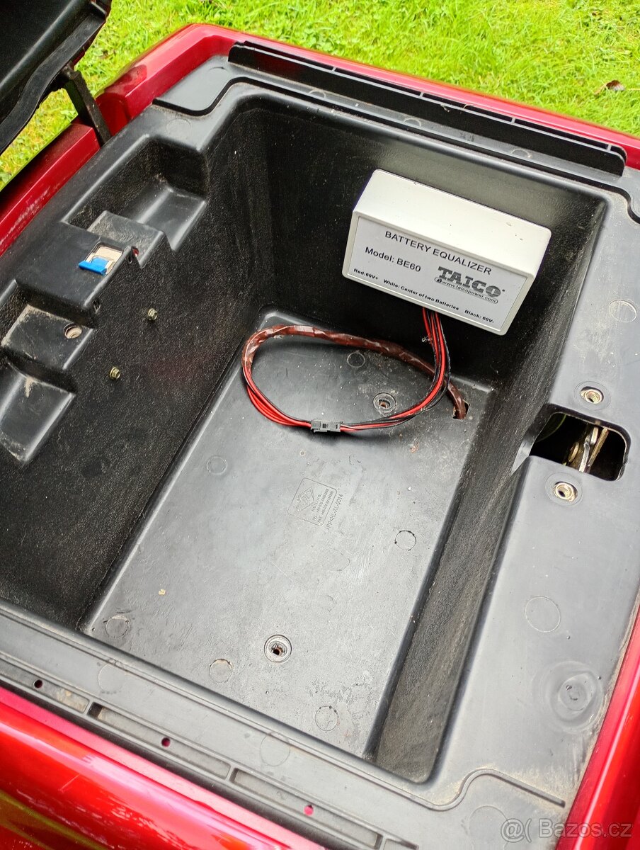 Elektrický čtyřkolový vozík Selvo 41000