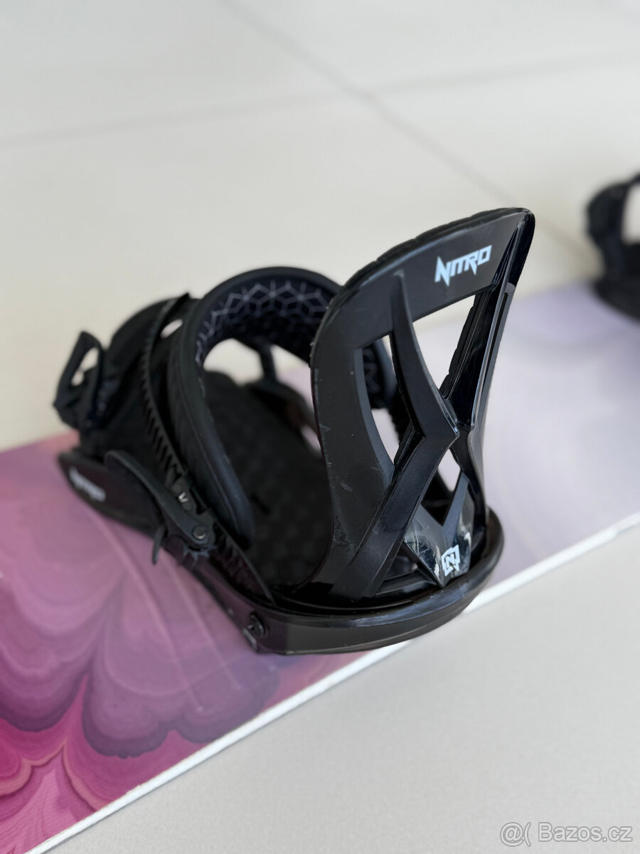 Dětský snowboard Nitro Spirit 121 vč. vázání - set - 2