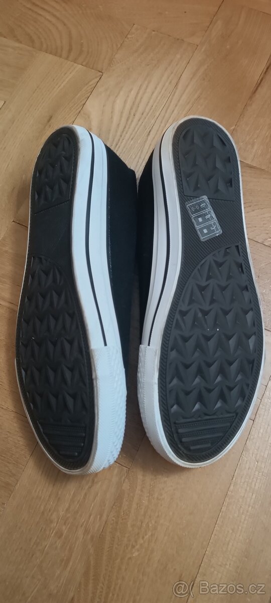 Dámská tenisky - NOVÉ - 2