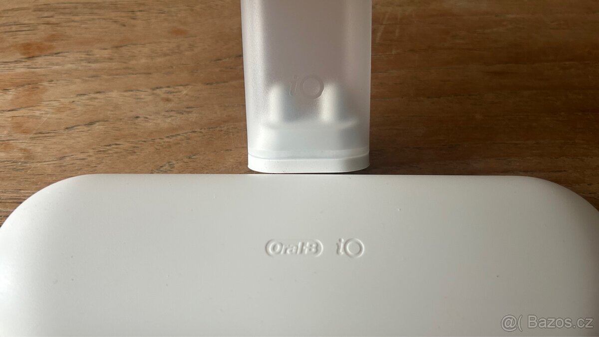 Oral B iO cestovní pouzdro na zubní kartáček - 2