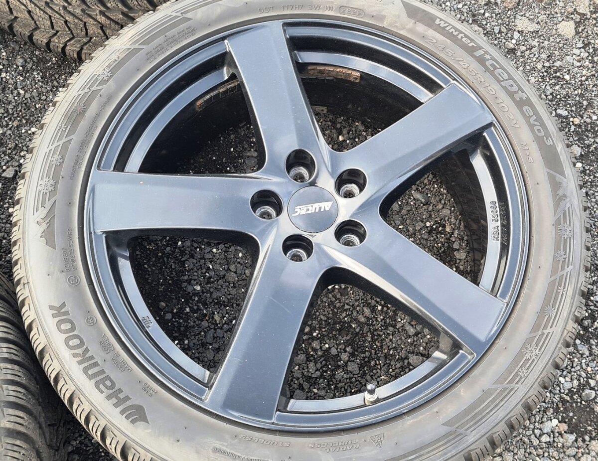 Zimní alu Tucson, Sportage, Hankook 245/45R19, 4x8mm - 2