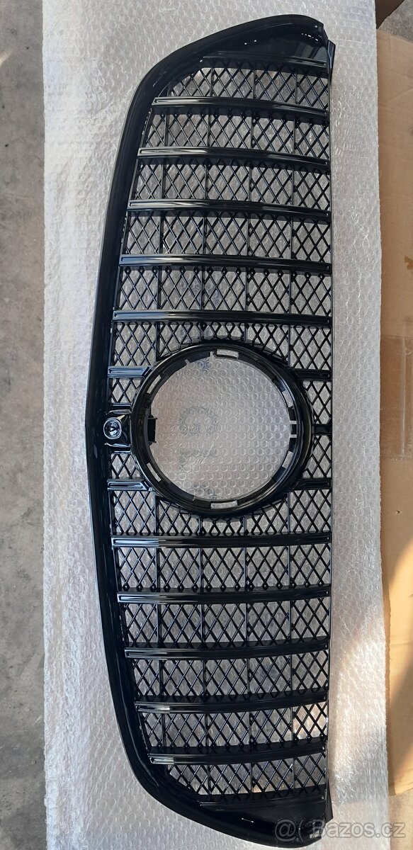 PŘEDNÍ MASKA V ,VITO 447 - 2