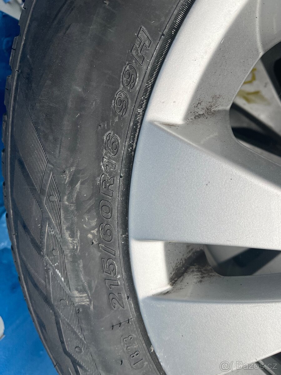 Zimní pneu Citroen 215/60 R16 - 2
