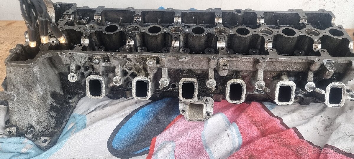 Hlava válců na Bmw e65 730d 160kw - 2
