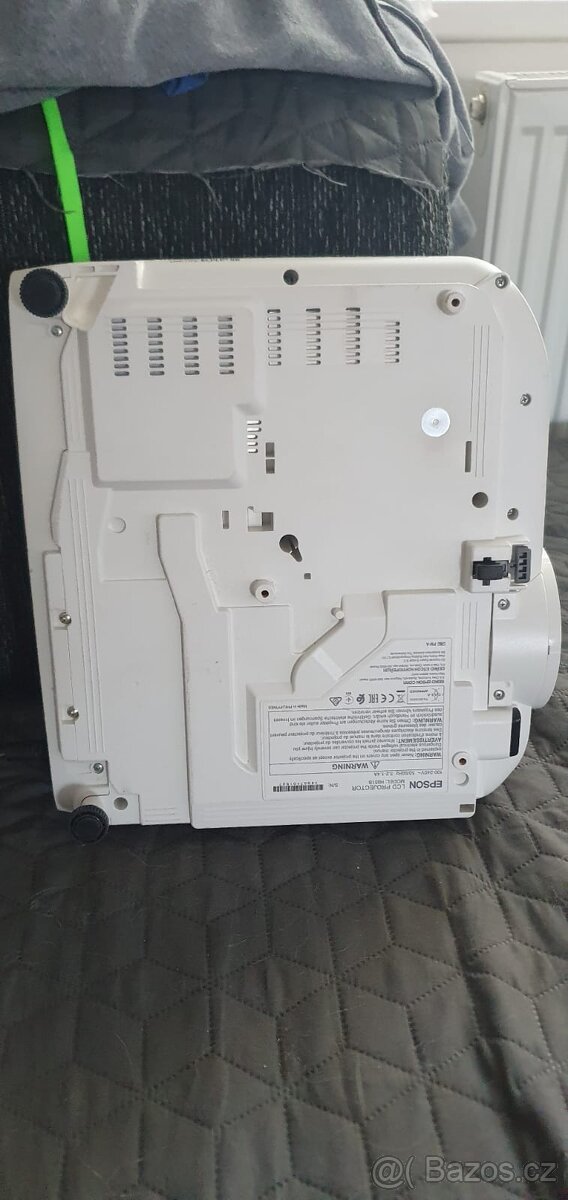 Projektor Epson EH-TW5600 + platno - 2