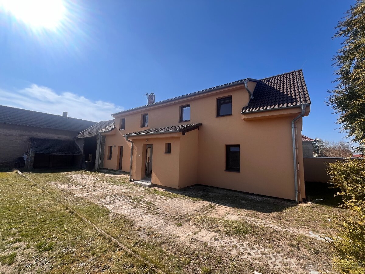 Rodinný dům 138m2, pozemek 427 - 2