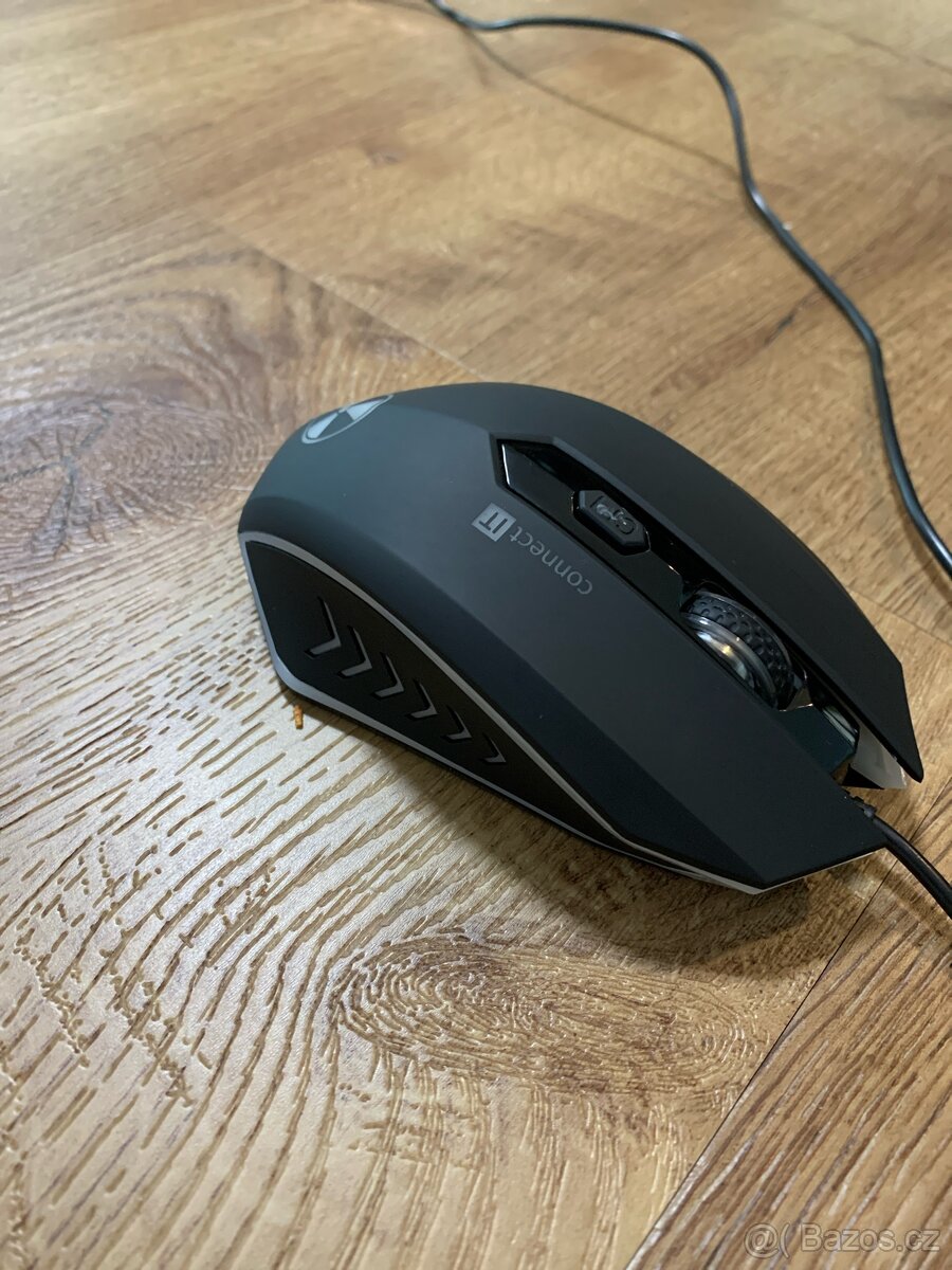 Klávesnice a myš - 2