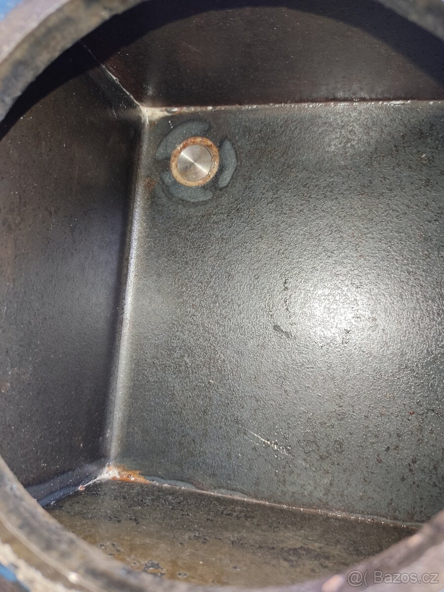 1,5t hydraulický nůžkový zvedák DDR přetěsněný + nový olej - 2