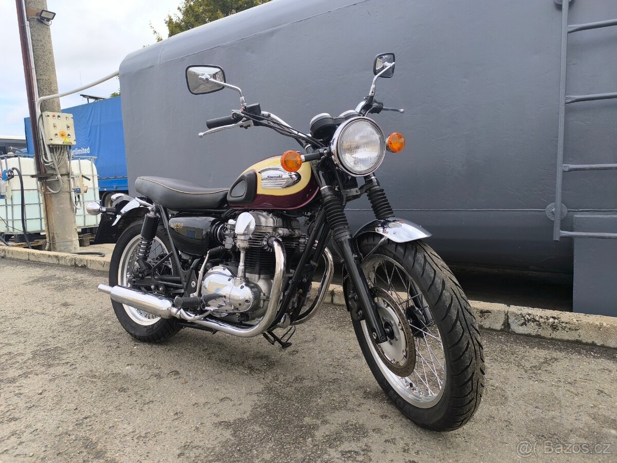 kAWASAKI W650 TOP STAV - 2