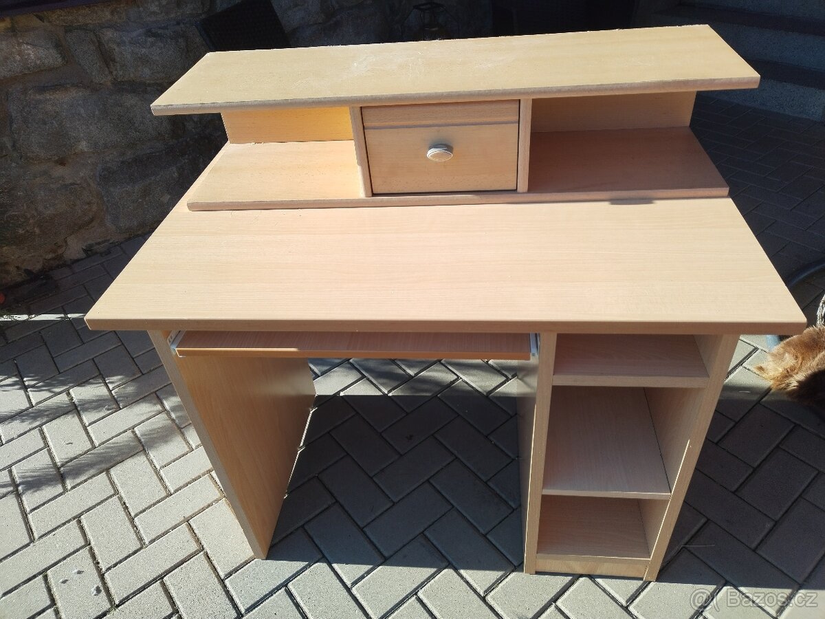 Psací stůl - 2