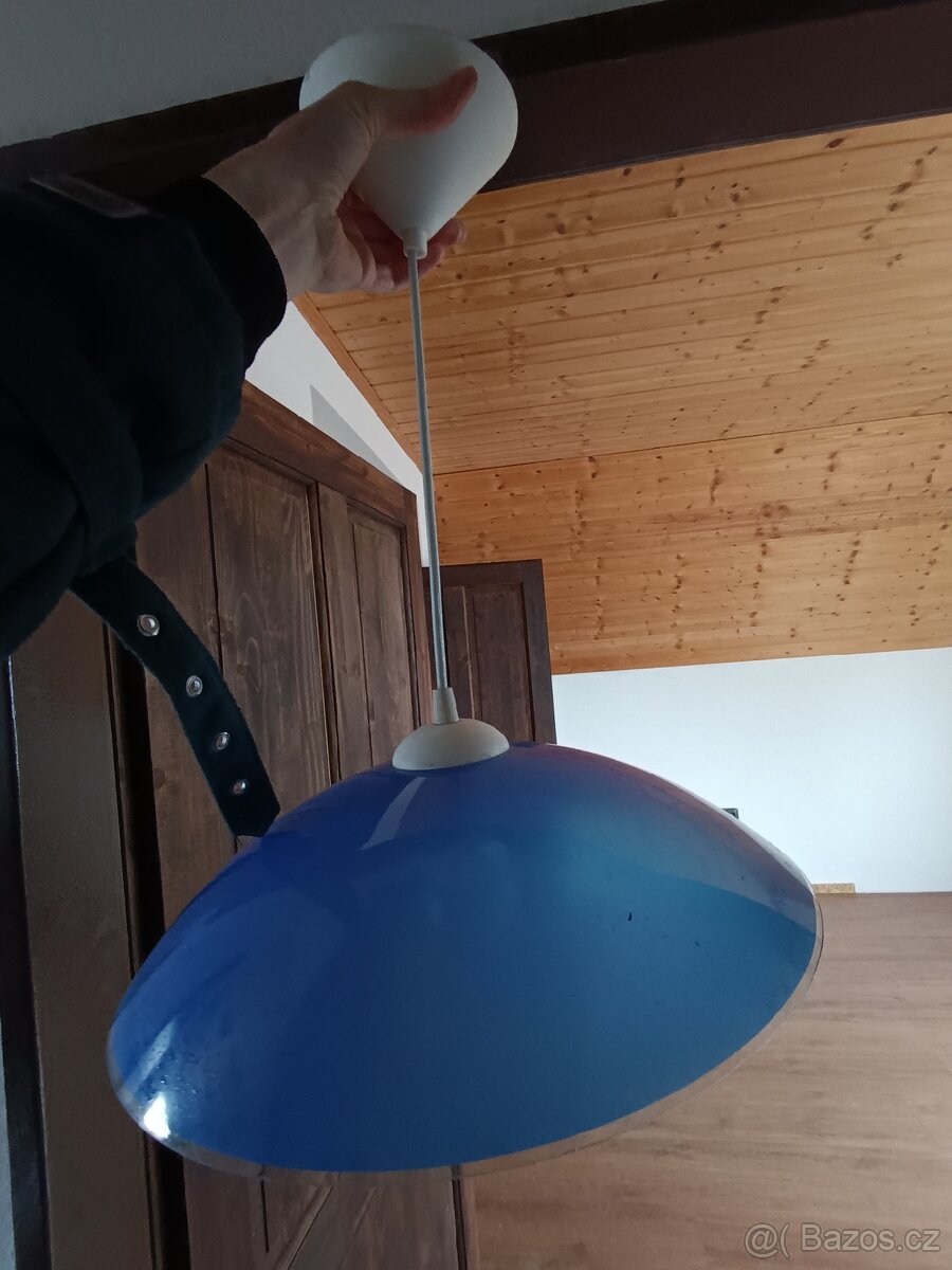 Skleněný lustr - 2