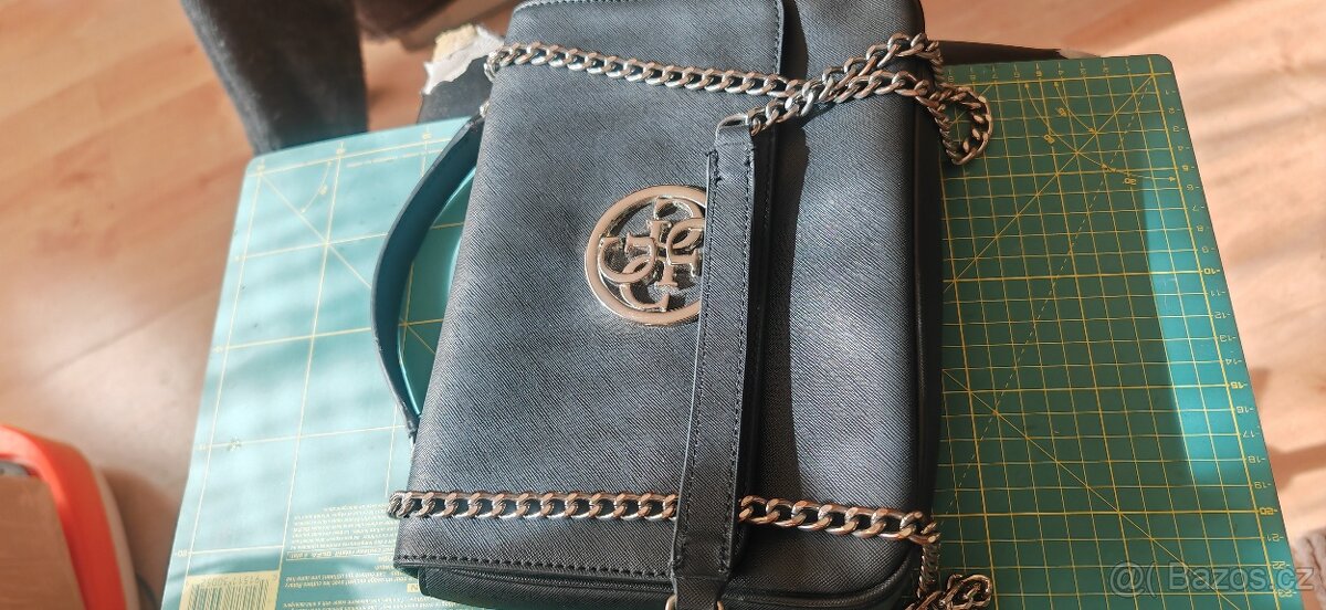 Kabelka Guess - 2