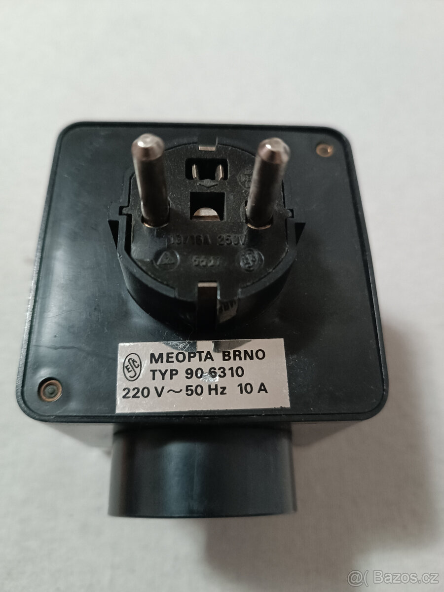 Spínací zásuvka retro - 2