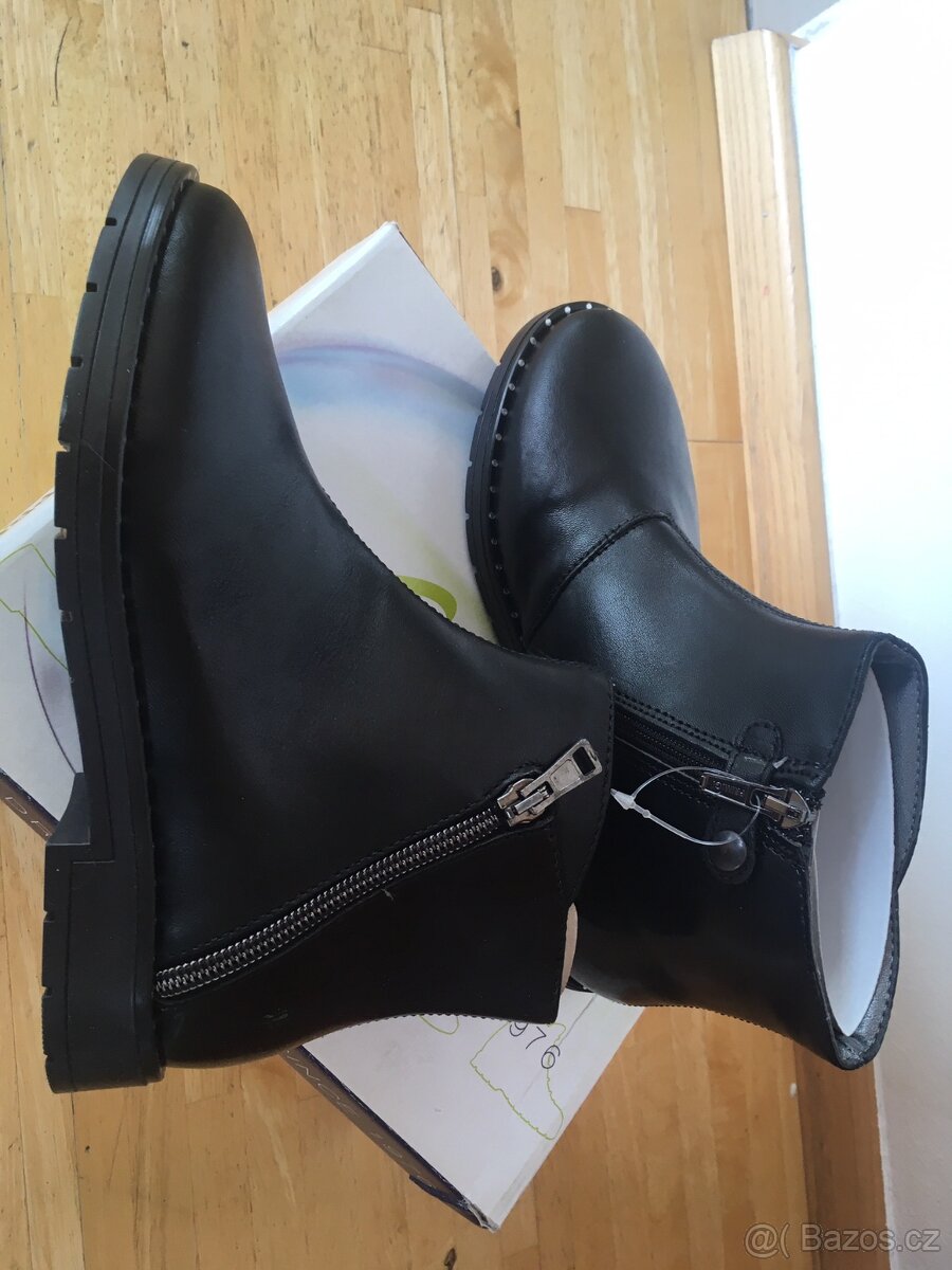 dívčí boty Primigi - 2