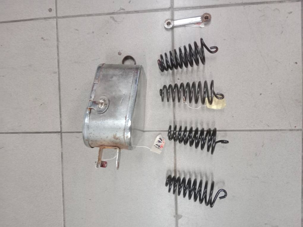 ČZ 125, 98 - Originál Díly - 2