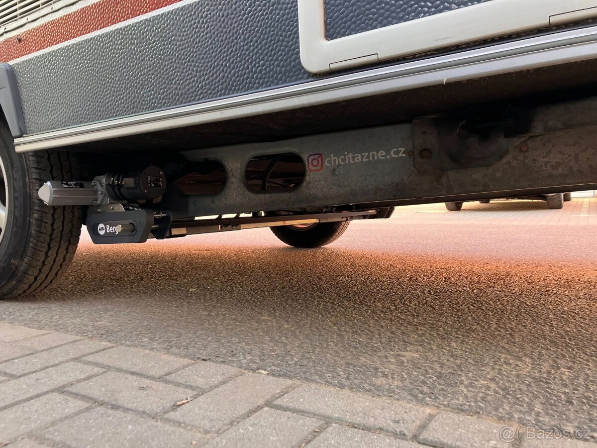 Mover na karavan - 2