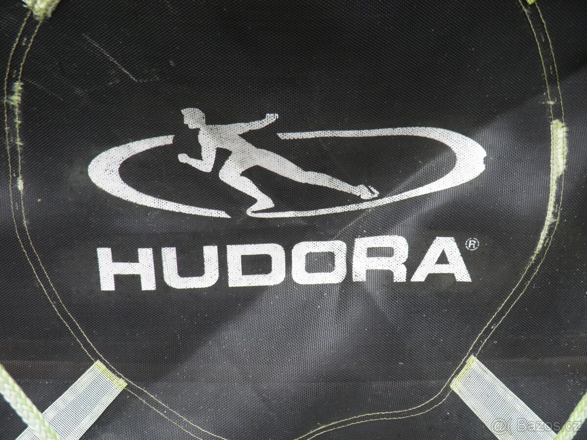 HOUPAČKA HUDORA - 2