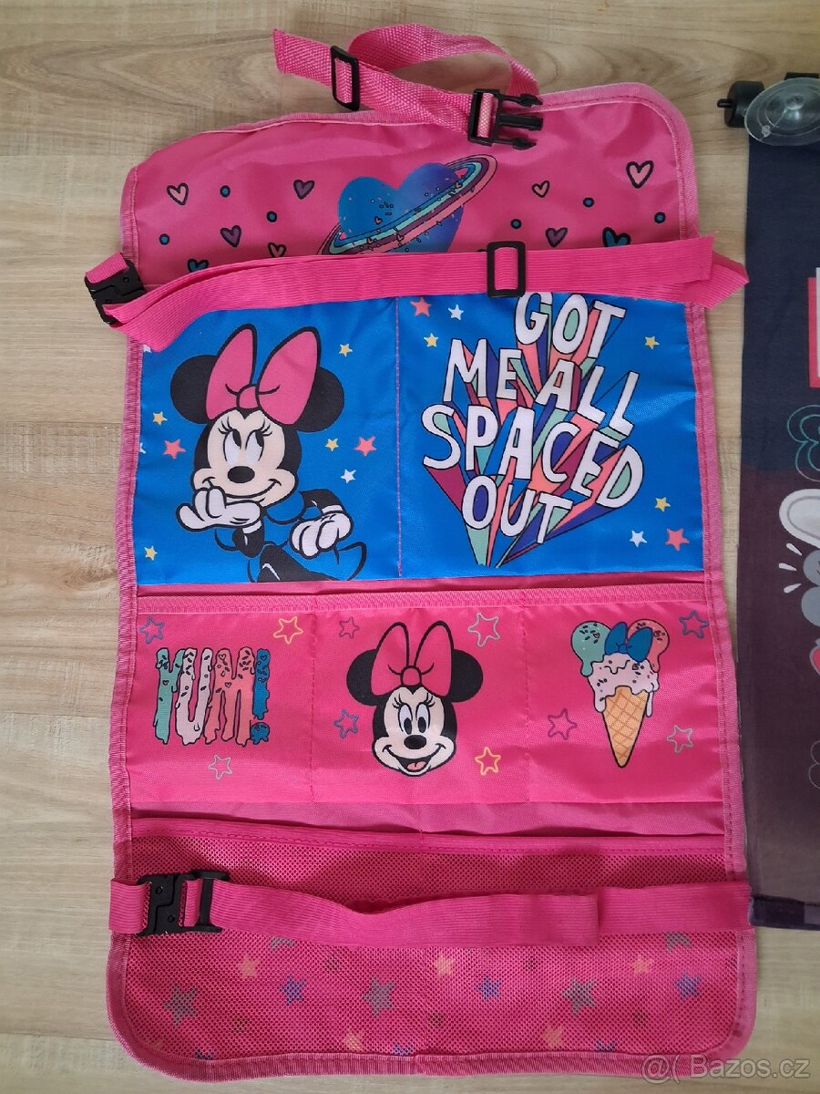 Prodám kapsář a stínítko Minnie do auta - 2