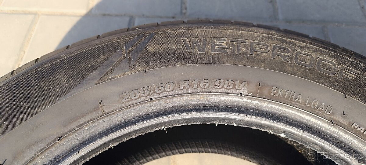 Nokian 205/60 r16 96v - 2