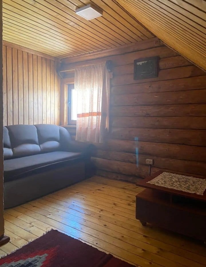 Dřevostavby, roubenky a sruby na klíč - 2