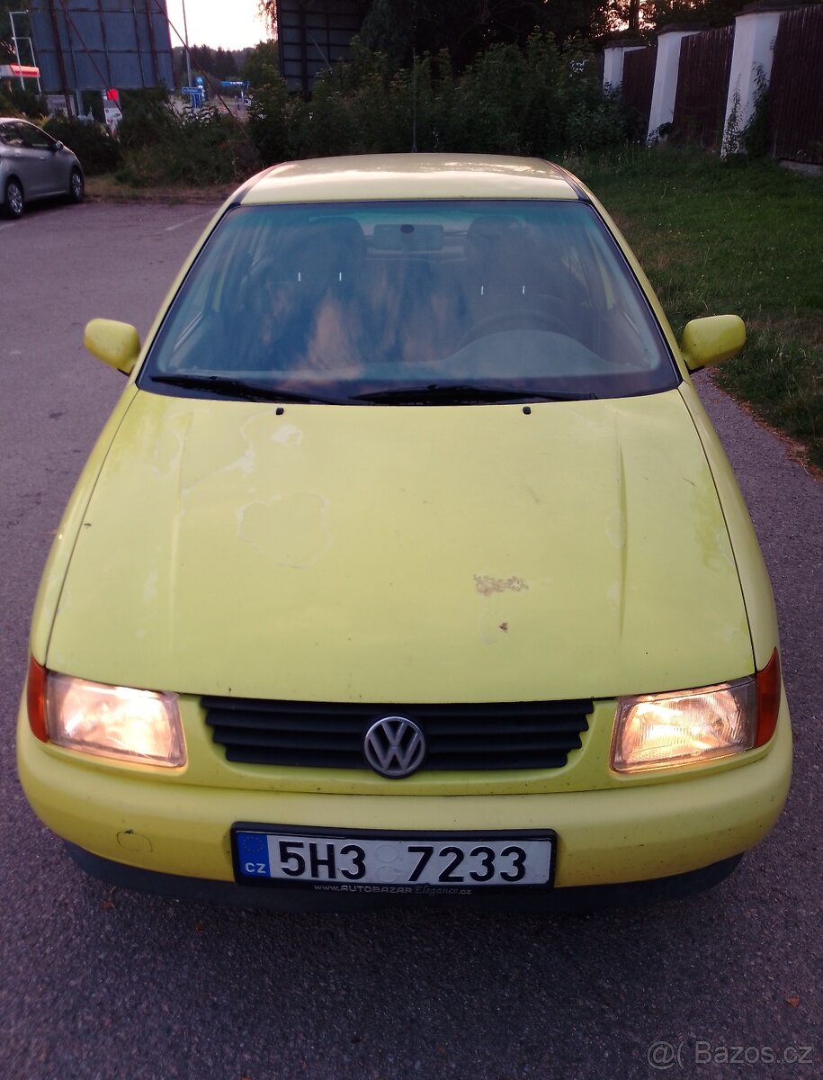 VW Polo 1,0 i - 2
