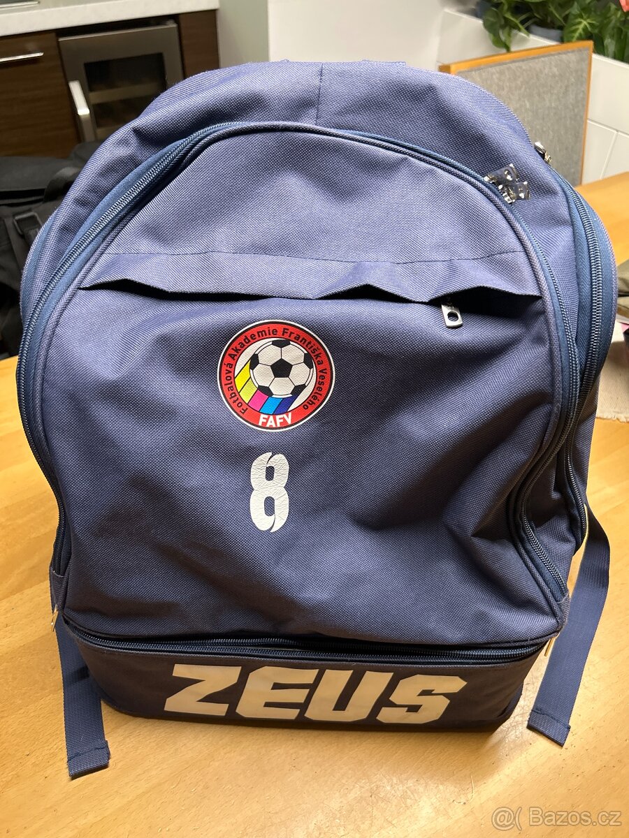 Batoh Zeus - 2