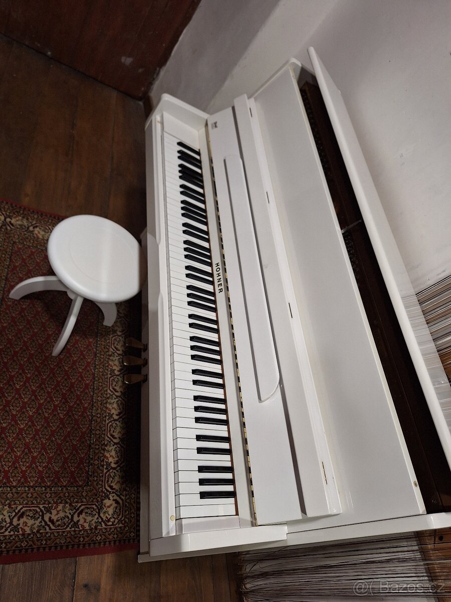 Piano klavír - 2